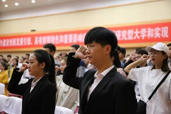 说明: //mmbiz.qpic.cn/mmbiz_jpg/aFXRccicKwuG7XSwgg8hHJLiaWcZ2ubaFueWvmzcR62axKgJzHPAwIPBD5V8TRknrc9ZcWDlZL5h0iaXxokmhrLcg/640?wx_fmt=jpeg