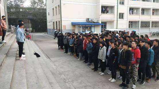 说明: //mmbiz.qpic.cn/mmbiz_jpg/aFXRccicKwuFLrclKMf3XNzF6n7eYtY12SmlflicgWbHBqSaHpmpy97IDUvKNKeQvicCY6W5vsJLy6KRF2YMu2xcQ/640?wx_fmt=jpeg