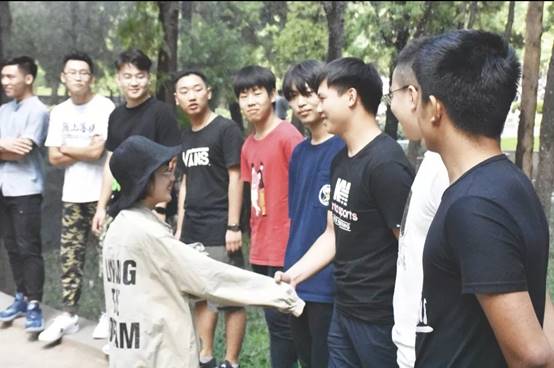 说明: //mmbiz.qpic.cn/mmbiz_jpg/uelu67aanFEMfz6aibpXbricaXiasW1IM1rQqfVadIMvYAQDVdY5qMFicKs27zpFEVoBia6kq0RQKou6h95Pia9Zbvpw/640?wx_fmt=jpeg