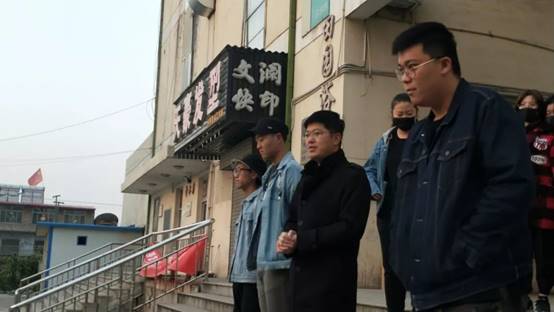 说明: //mmbiz.qpic.cn/mmbiz_jpg/aFXRccicKwuFLrclKMf3XNzF6n7eYtY12jFm1h1GXE0Wy5yJqj9wic5huOo3lLUDtEmIlzxMIGriatiaGqHjdicg6aQ/640?wx_fmt=jpeg
