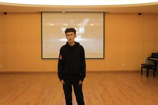 说明: //mmbiz.qpic.cn/mmbiz_jpg/aFXRccicKwuHCAqibibGrRA3LaKaq8EGTssjkuyyImHqotIEciaxMMc7nmMEvvQHfGXpWibzu2GtvmRjr4ldVUy4a4w/640?wx_fmt=jpeg