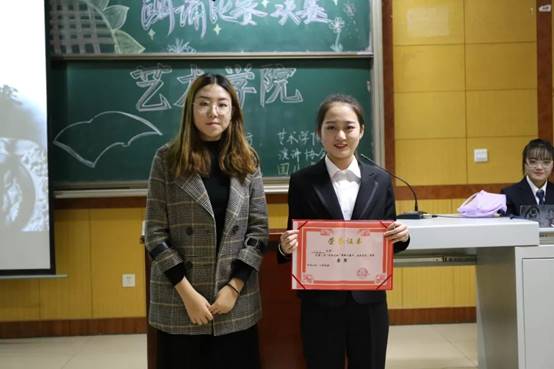 说明: //mmbiz.qpic.cn/mmbiz_jpg/aFXRccicKwuFwSrhDHg3pRbwDPC14pIUNIdDcNBuYPd0Jvyd47fg6GWdlPyIATxU0XTSEfwBQ9EzicnUvyib5Vstw/640?wx_fmt=jpeg